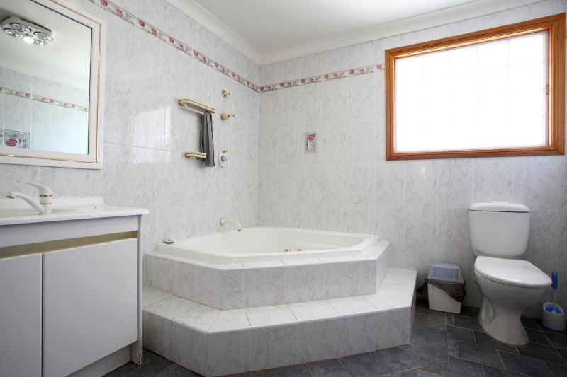 Top Bathtub Installation Companies in Ambler, PA